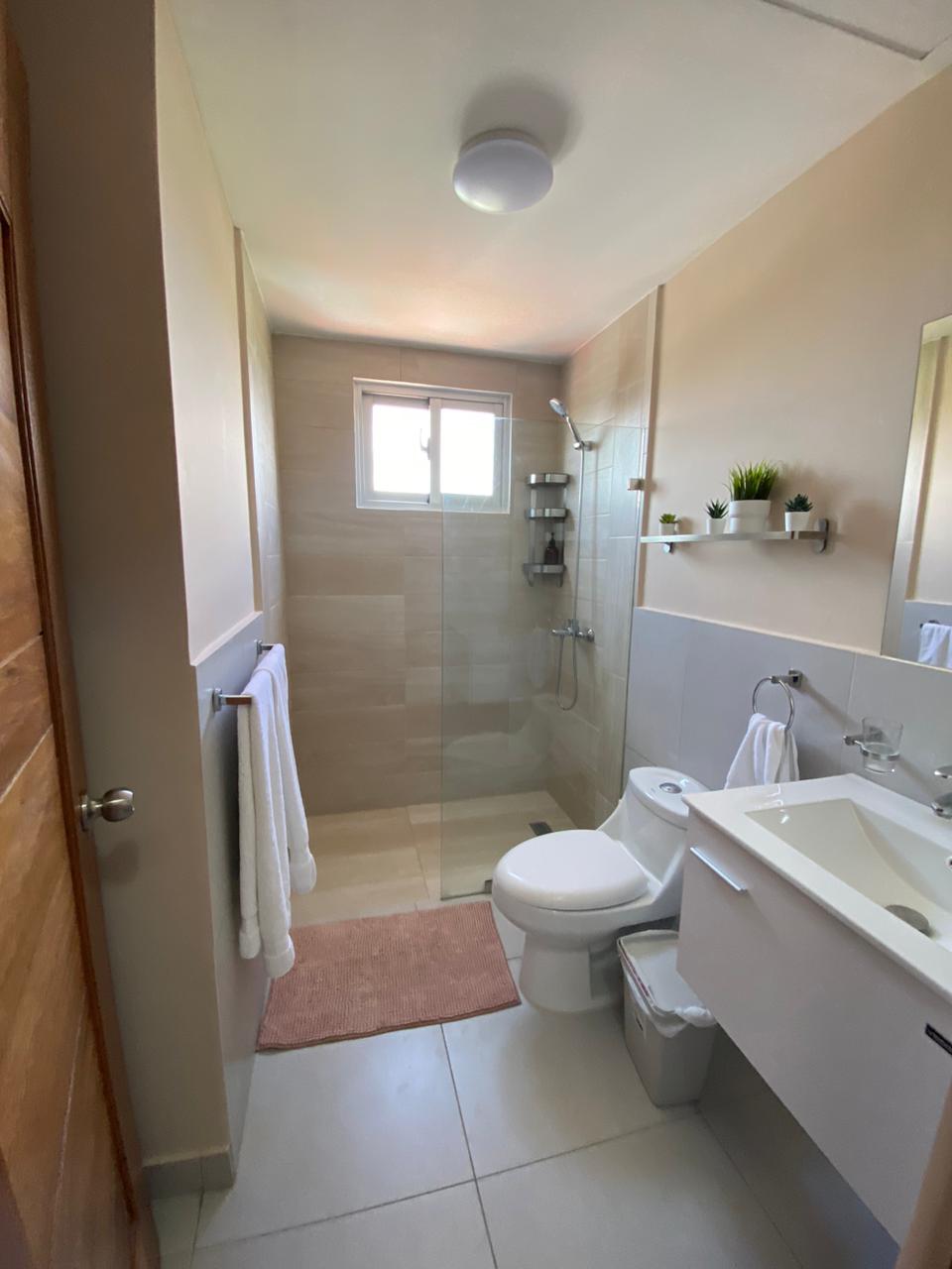 Vendo hermoso apartamento en JUAN DOLIO  Foto 7294690-12.jpg