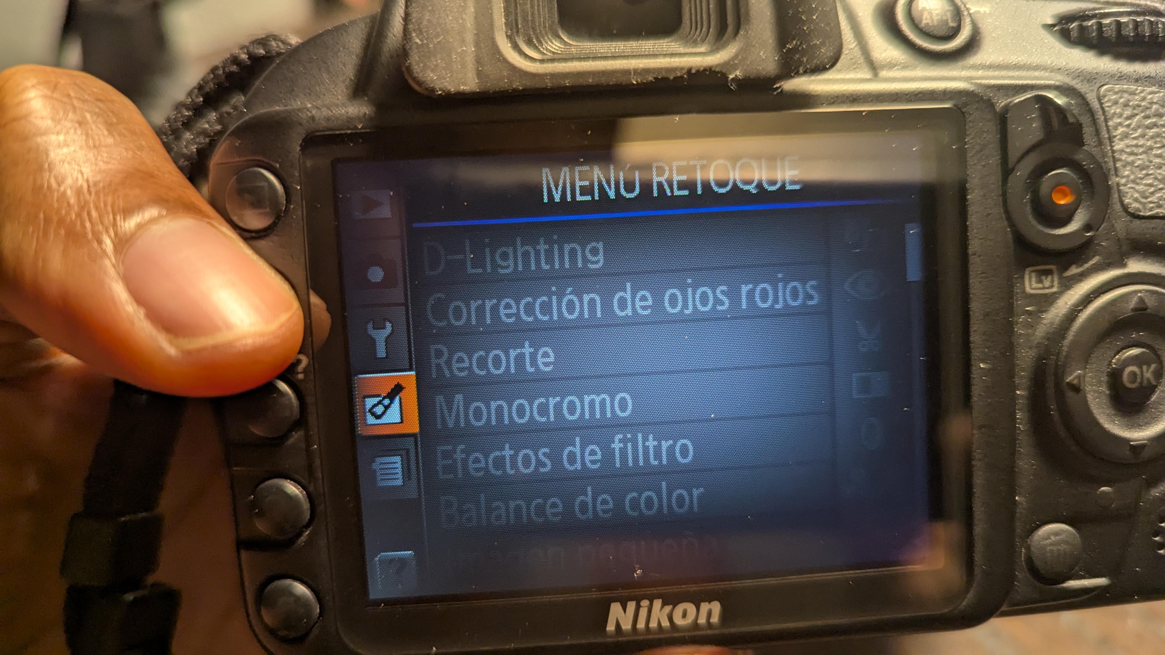 Nikon con Lente 35mm 1.8 y accesorios . Oportunida Foto 7294787-2.jpg