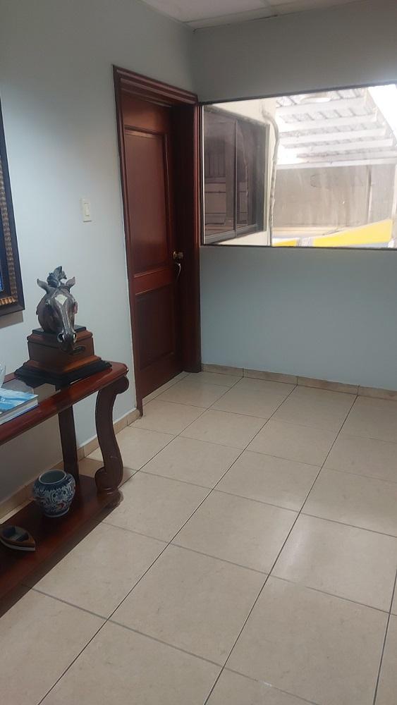 Arriendo Nave para Taller Mecánico Foto 7294840-7.jpg