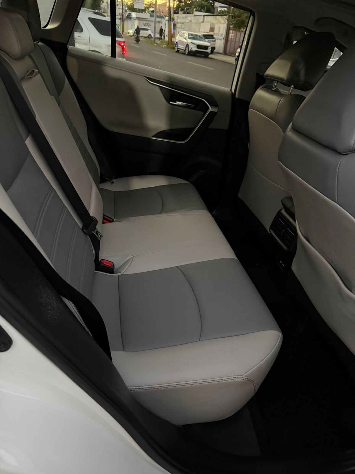 toyota rav4 2021 limited  Foto 7294892-4.jpg