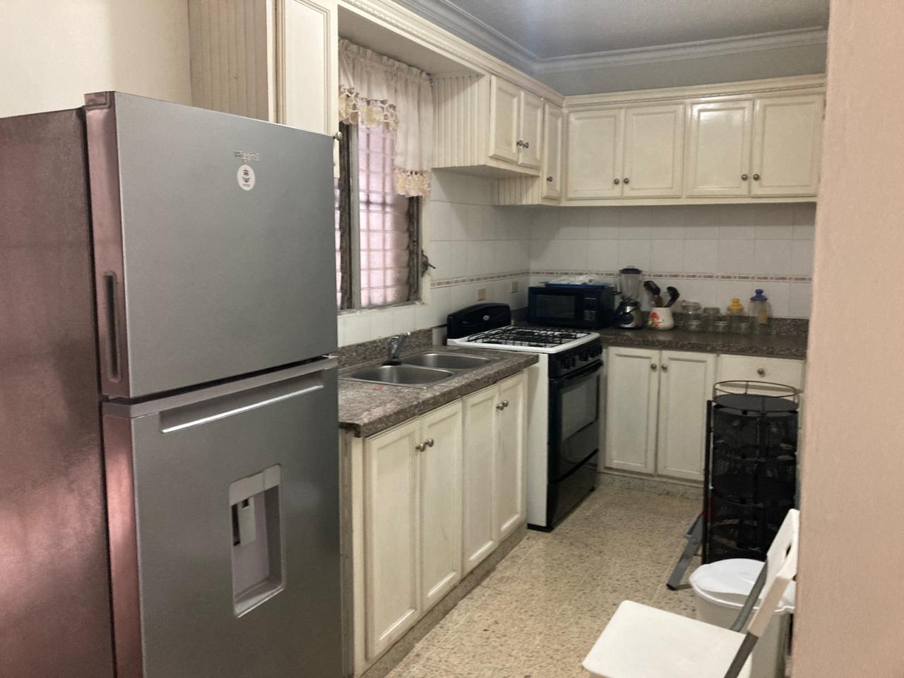 Alquilo Apartamento Amueblado en Piantini – Santo Domingo Distrito Nac Foto 7294898-3.jpg