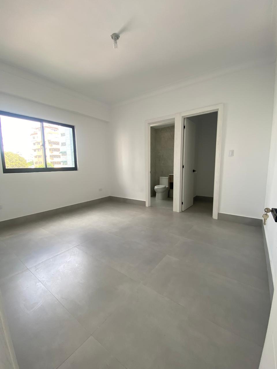 Alquiler Apartamento en Evaristo Morales Santo Domingo Foto 7294906-13.jpg