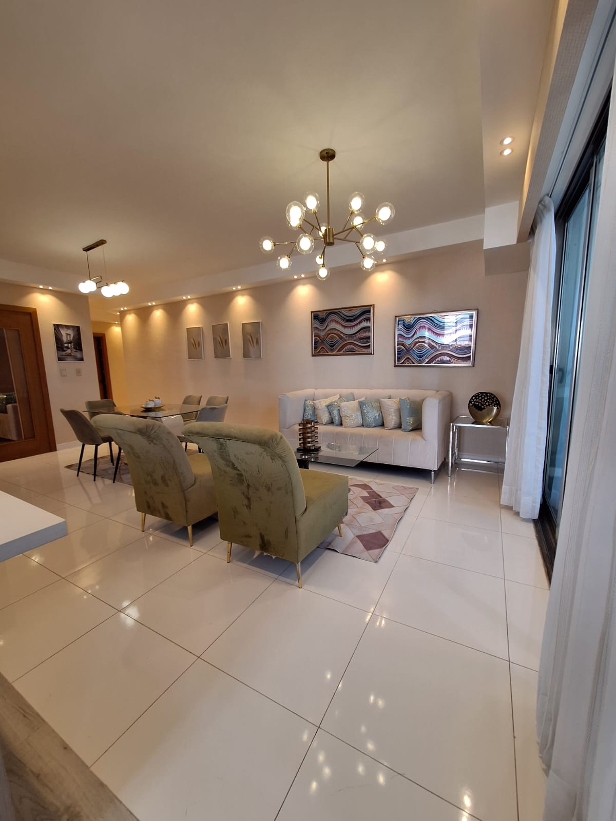 IMPERDIBLE! EXCLUSIVO APARTAMENTO AMUEBLADO EN LA JULIA  Foto 7295001-2.jpg