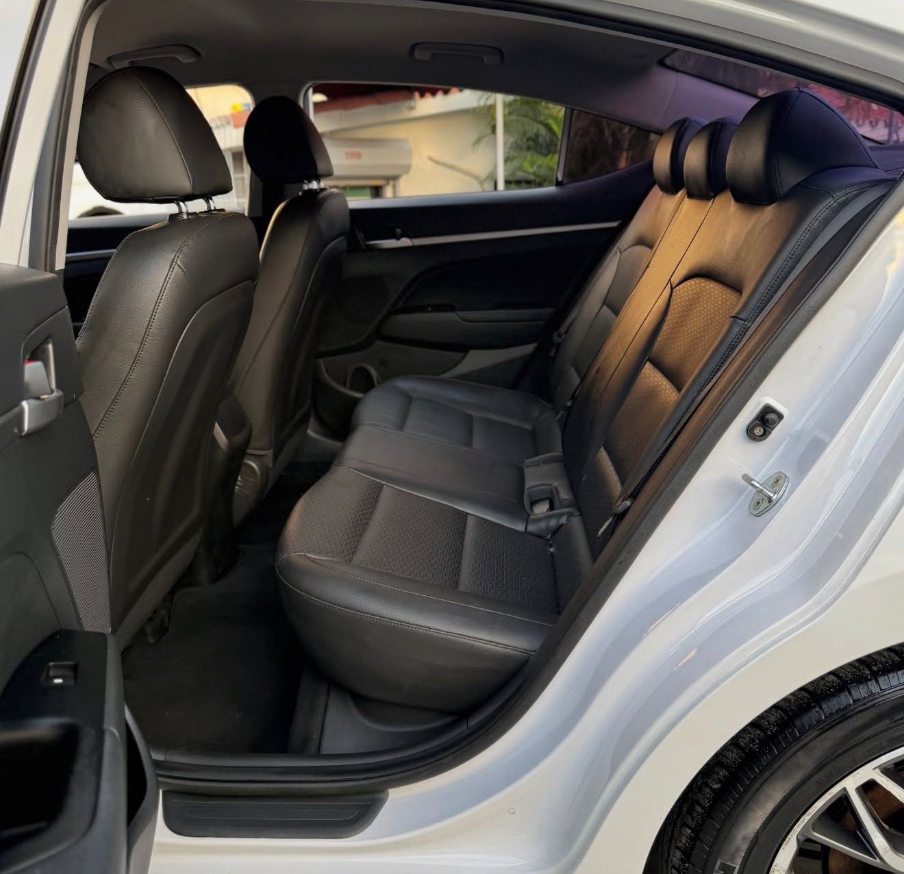 Hyundai Avante 2020 GLP  GASOLINA Foto 7295015-15.jpg