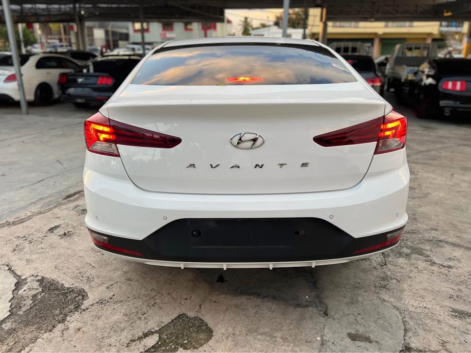 Hyundai Avante 2020 GLP  GASOLINA Foto 7295015-6.jpg