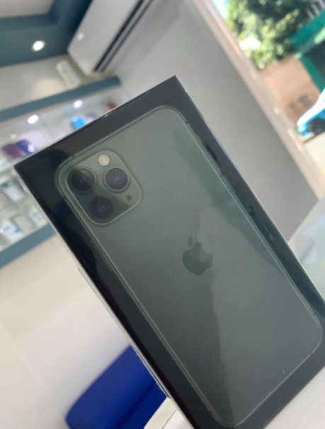iphone 11 pro max 256gb factory en Samaná Foto 7295068-4.jpg
