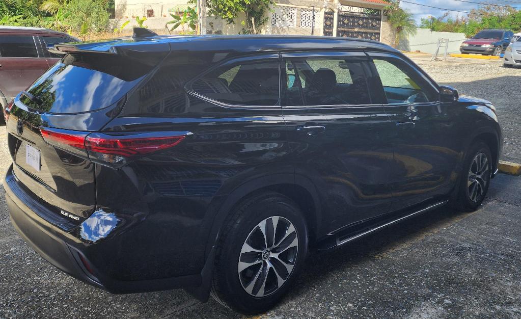 Toyota Highlander XLE AWD 2022 Foto 7295169-4.jpg