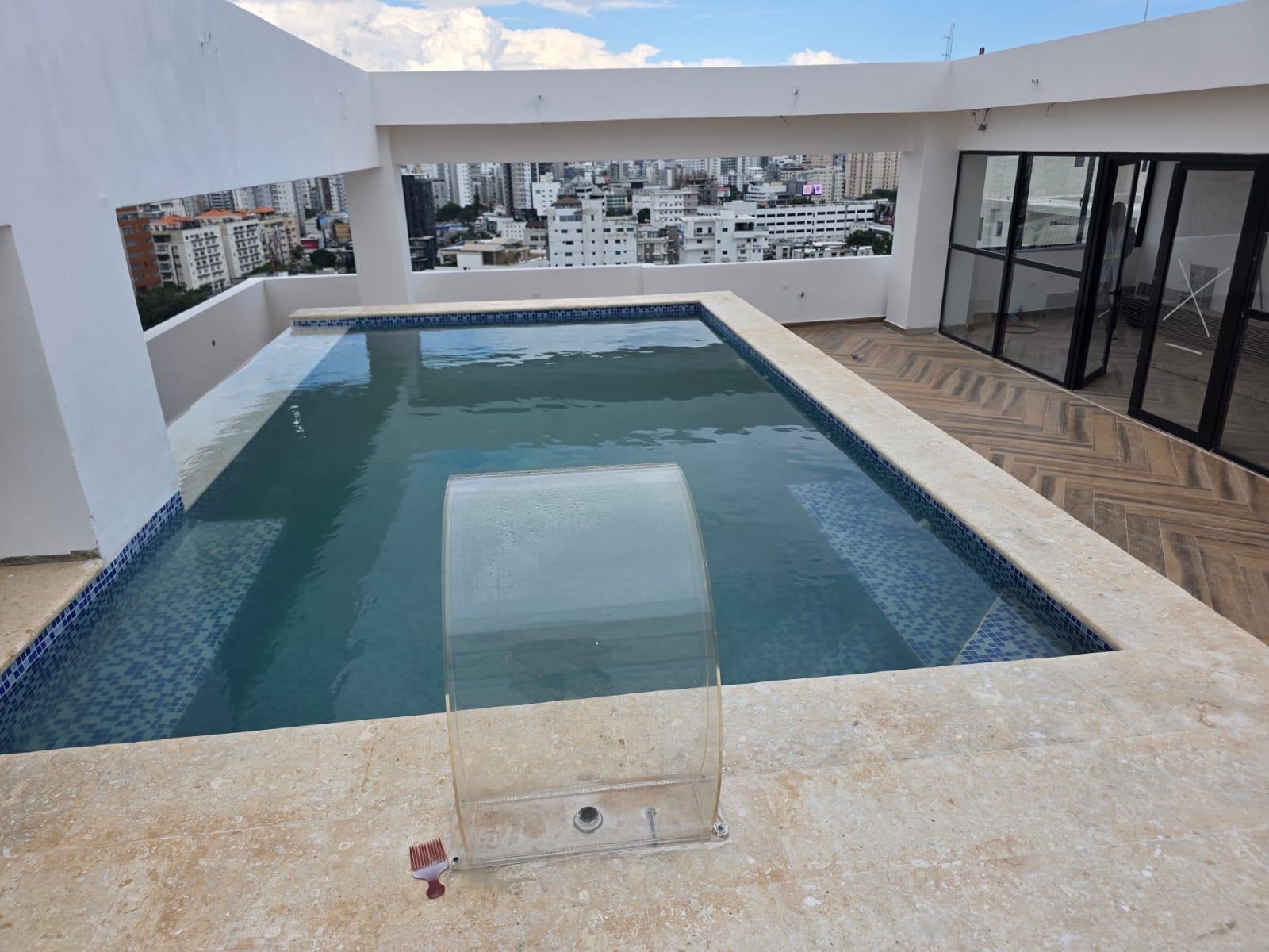 Vendo aptos en torre de lujo Ensanche Naco  Foto 7295220-12.jpg