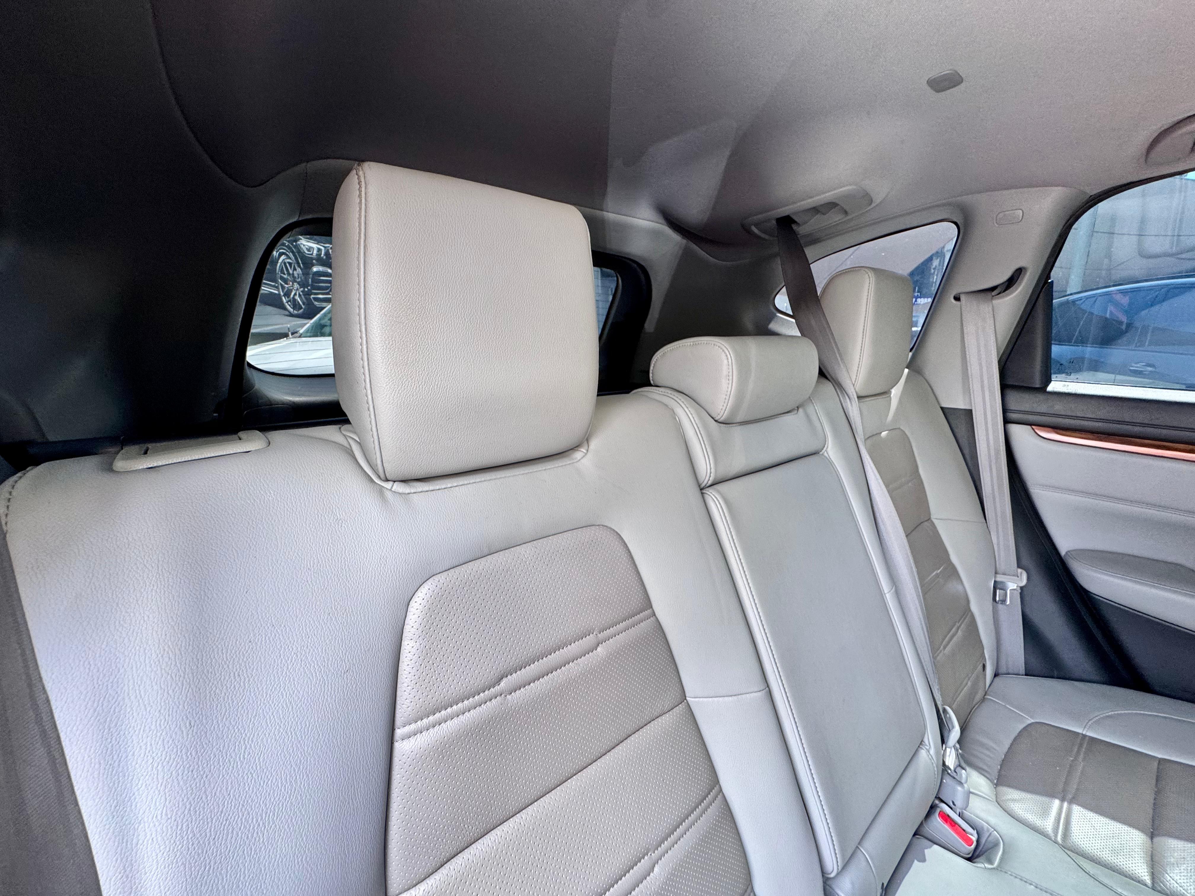 Honda crv Touring 2018 en Santo Domingo DN Foto 7295361-7.jpg
