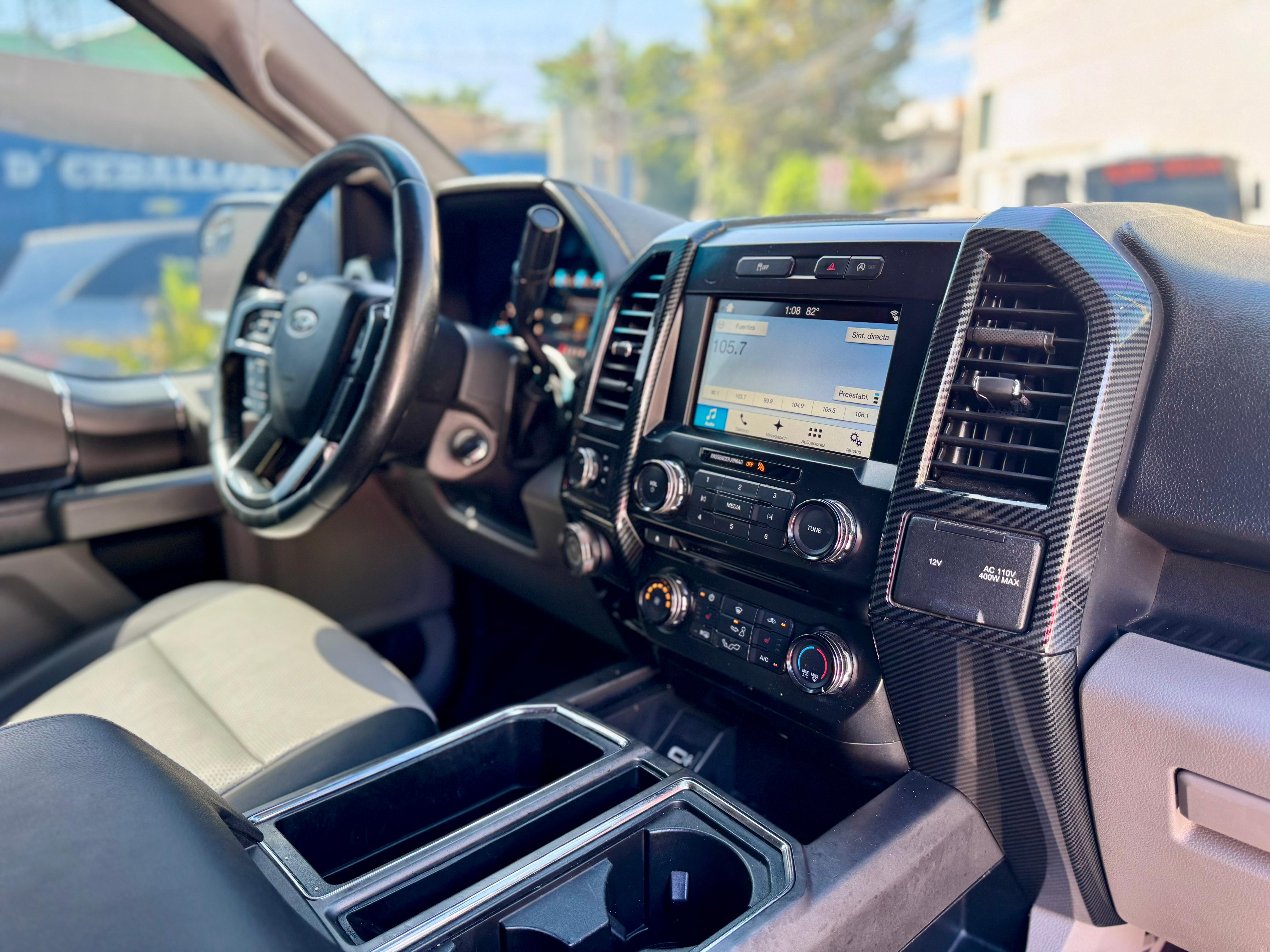 Ford F150 XLT 2018 clean carfax  en Santo Domingo DN Foto 7295375-8.jpg