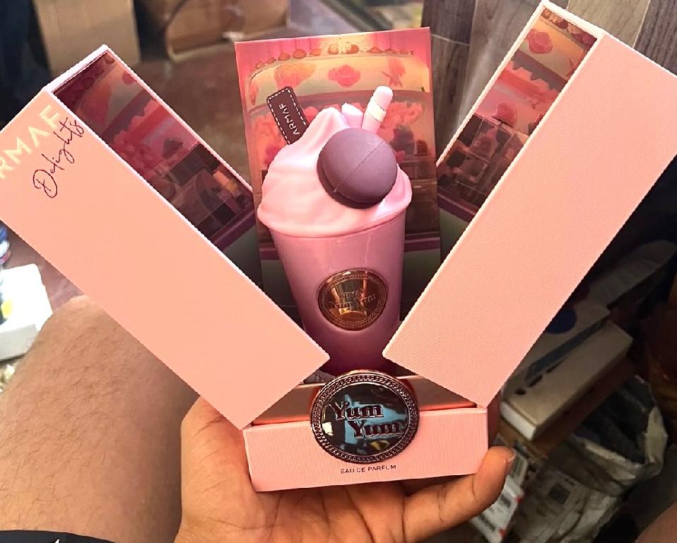 Perfume Armaf Delights Yum Yum de 100ml. Es una fragancia femenina flo Foto 7295407-2.jpg