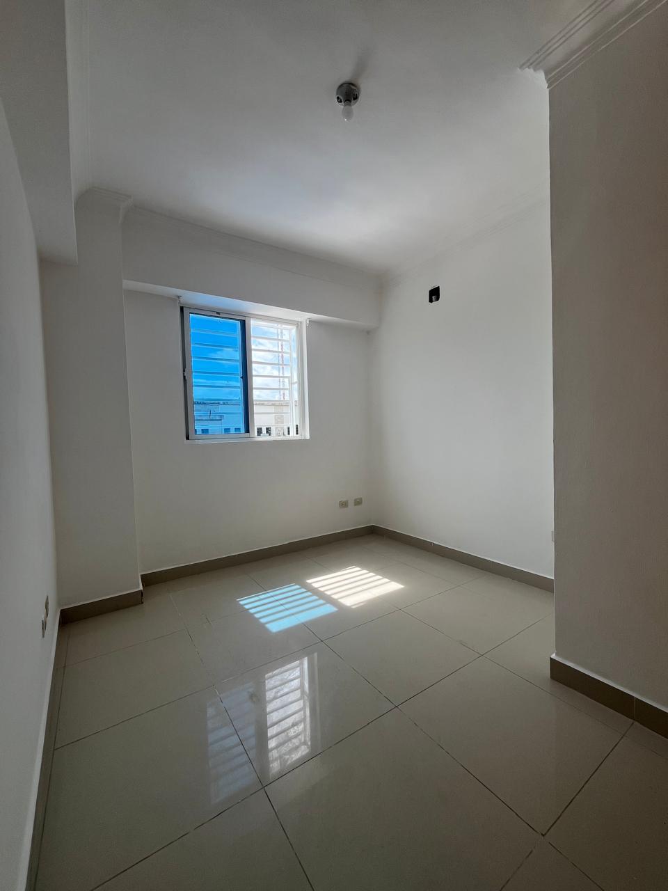 En Venta Apartamento de 3 Habitaciones en Gazcue D.N. Foto 7295447-10.jpg