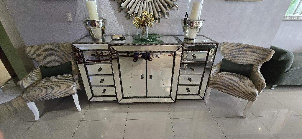 CREDENZA DE ESPEJOS 8 GAVETAS en Santo Domingo DN Foto 7295474-1.jpg