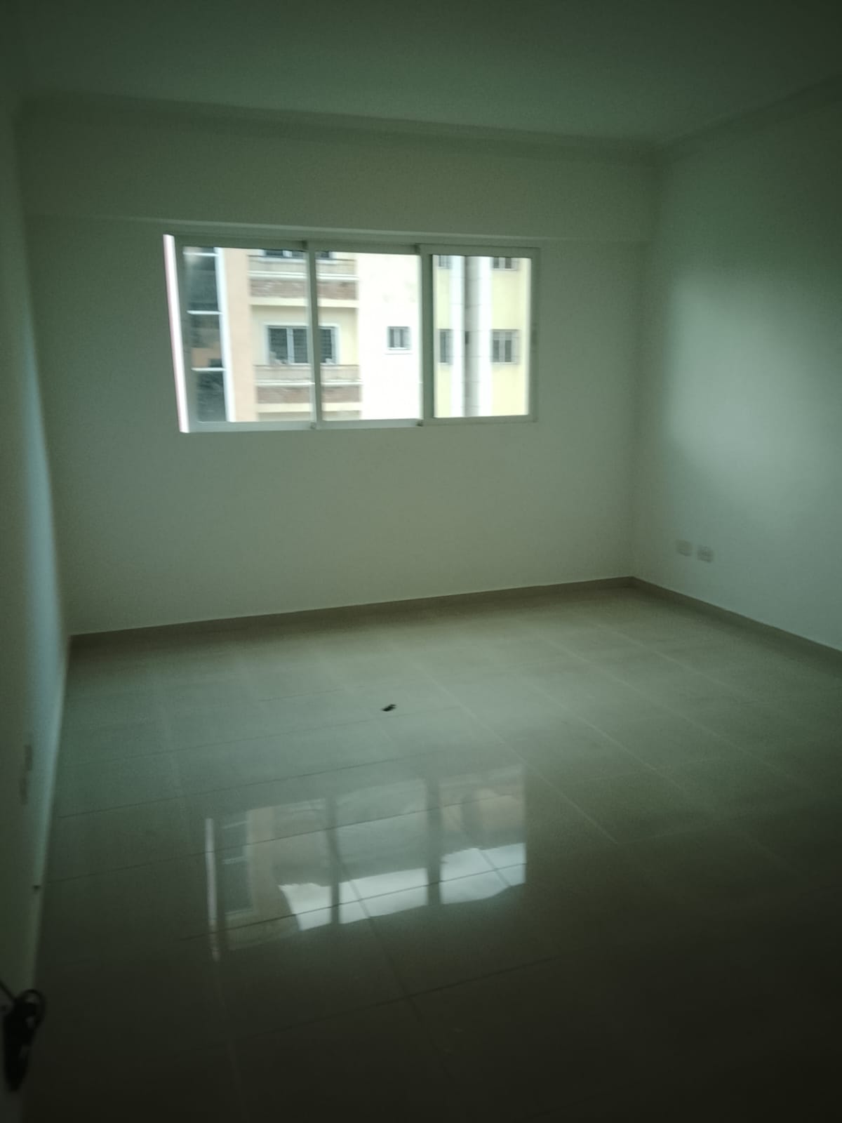 APARTAMENTO EN ALQUILER EN EL SECTOR EVARISTO MORALES Foto 7295707-2.jpg