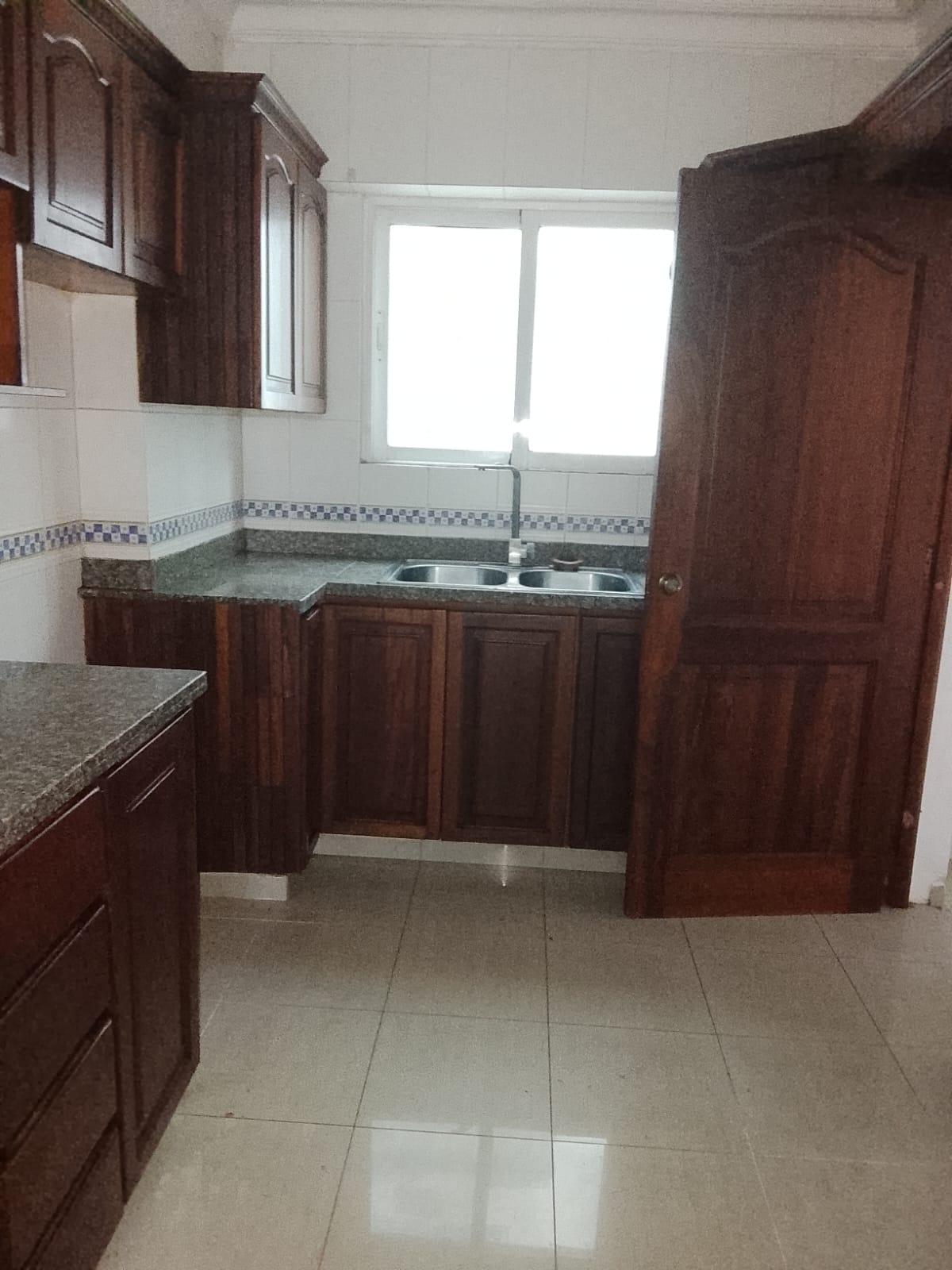 APARTAMENTO EN ALQUILER EN EL SECTOR EVARISTO MORALES Foto 7295707-8.jpg