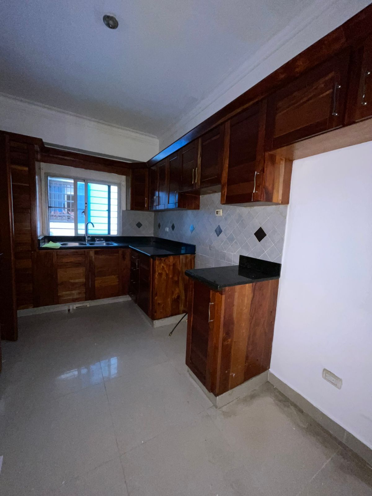 APARTAMENTO EN ALQUILER – SECTOR EL RENACIMIENTO Foto 7295708-2.jpg