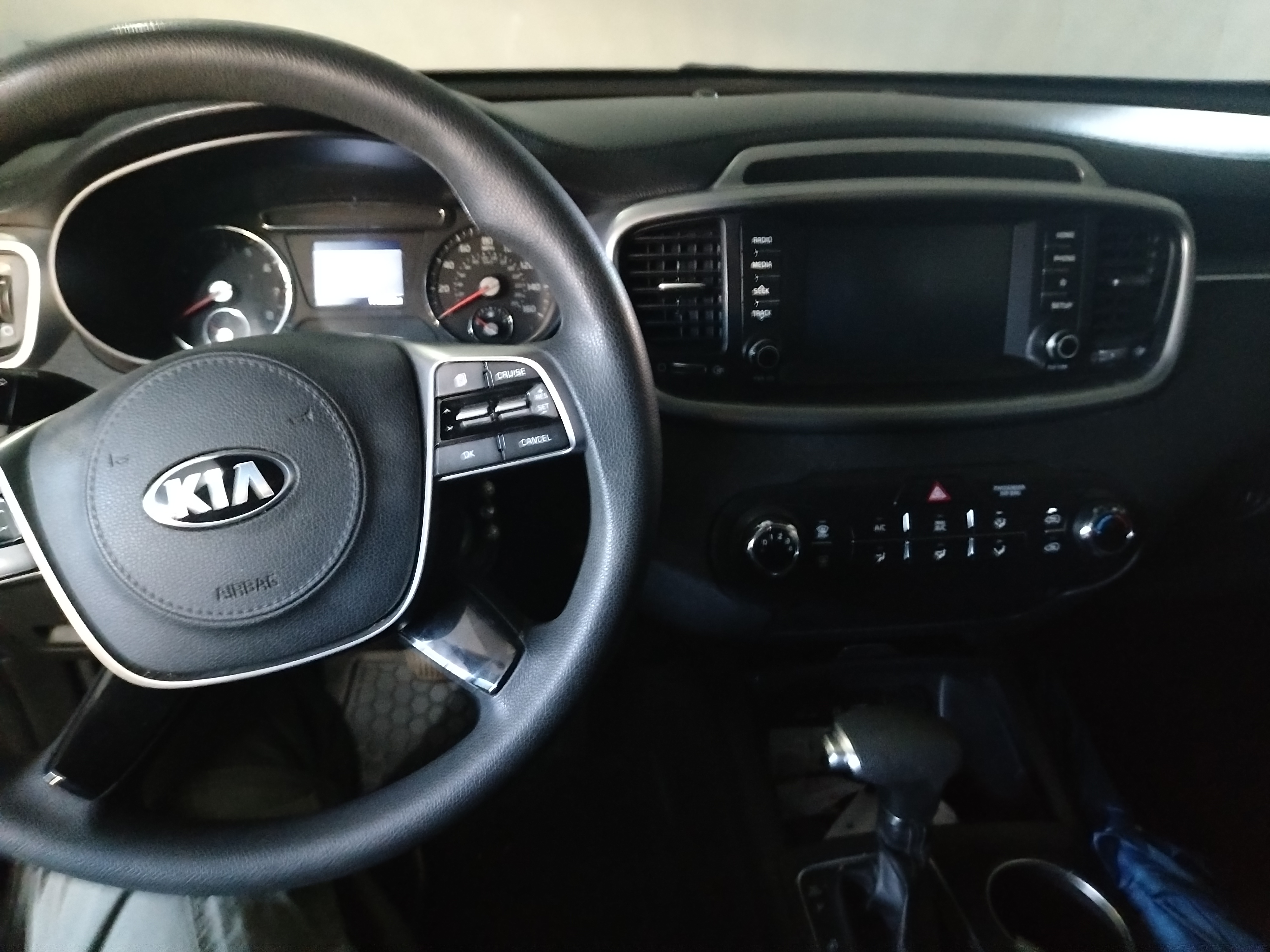 Kia Sorento 2019  Foto 7295776-3.jpg
