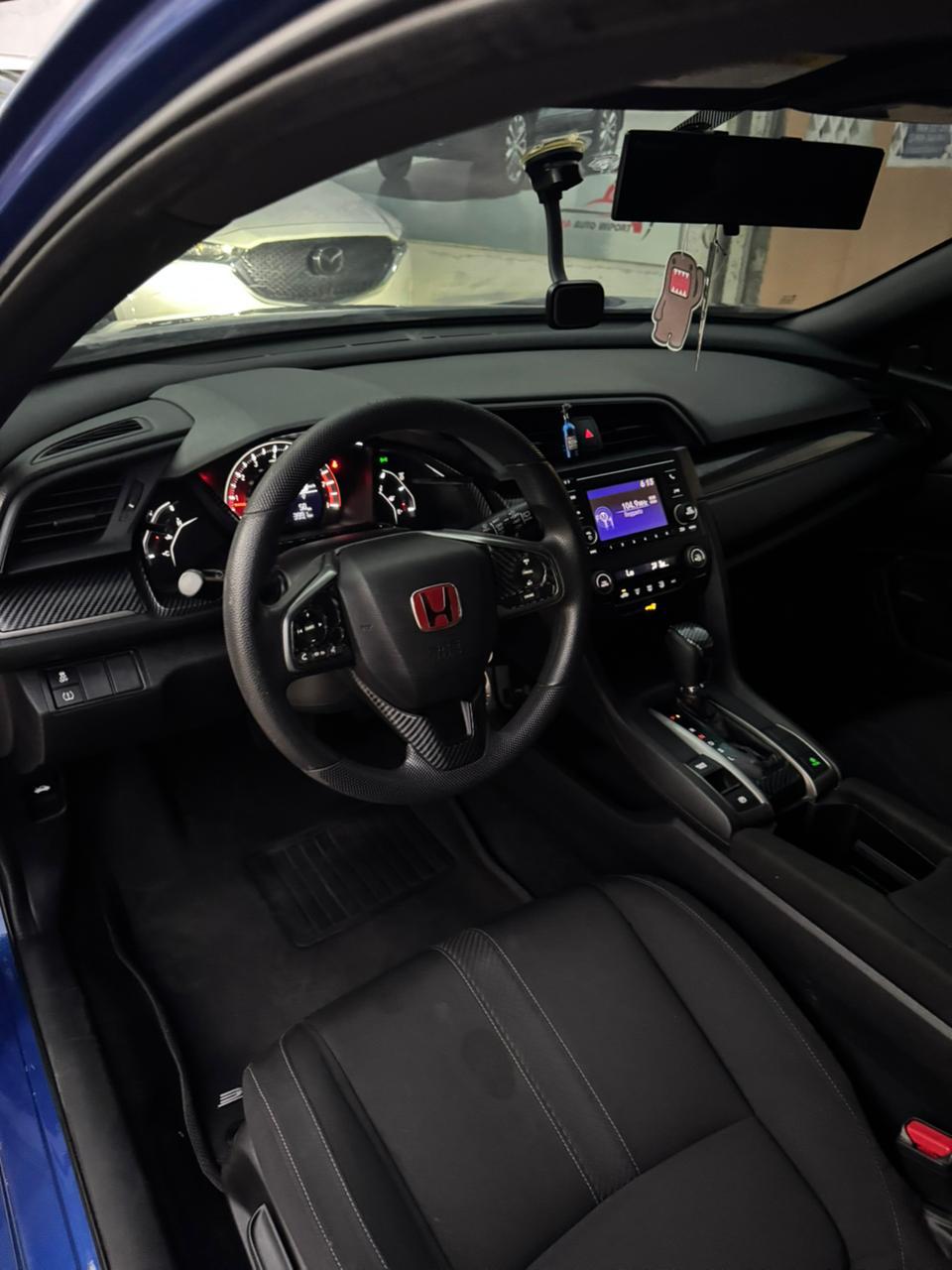 HONDA CIVIC HATCHBACK SPORT CON KIT DE ACCESORIOS Foto 7295815-11.jpg