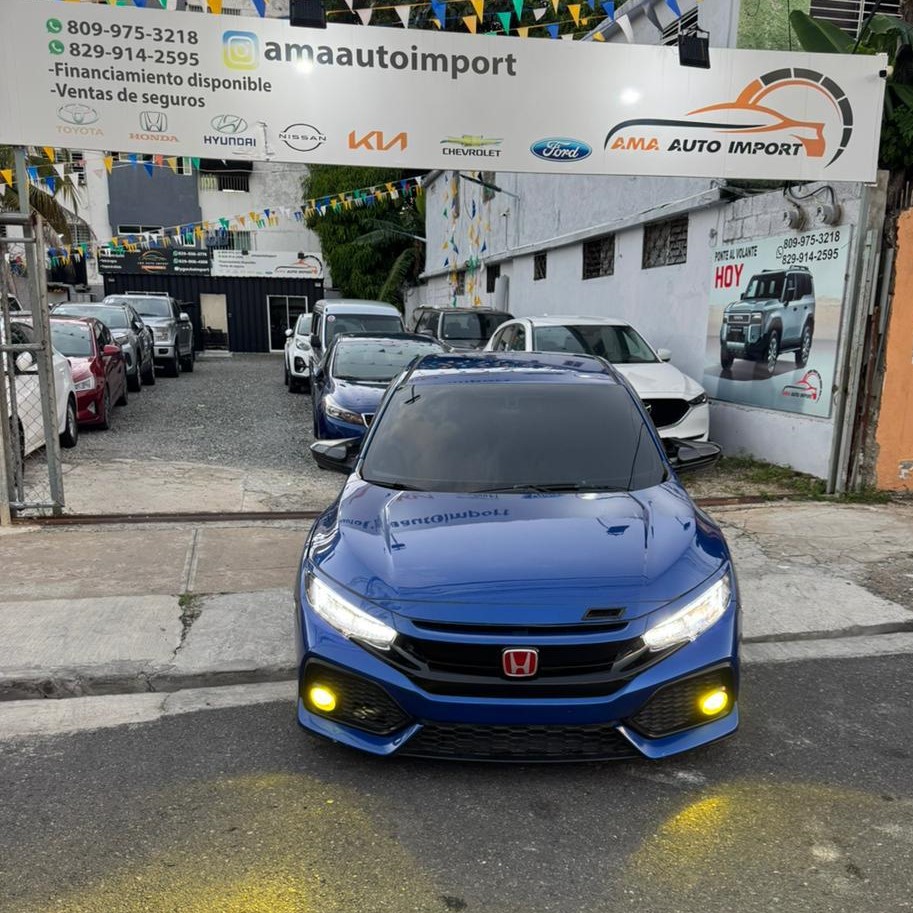 HONDA CIVIC HATCHBACK SPORT CON KIT DE ACCESORIOS Foto 7295815-2.jpg