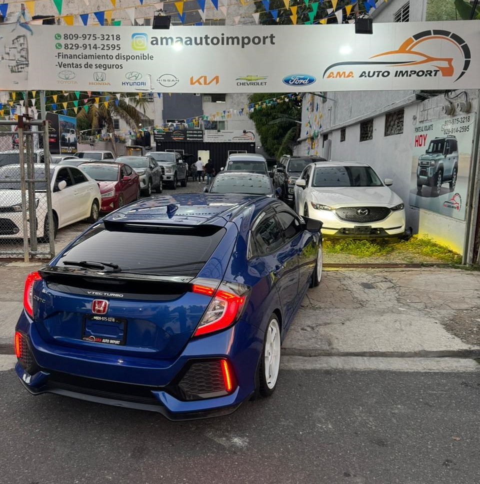 HONDA CIVIC HATCHBACK SPORT CON KIT DE ACCESORIOS Foto 7295815-7.jpg