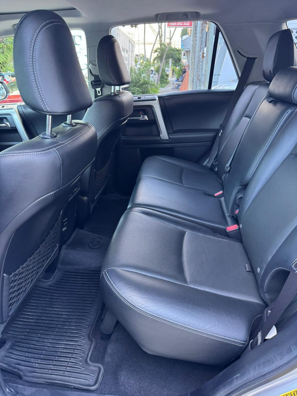 Toyota 4 Runner Limited 2019   4x4  Transmisión Automática Tracción Tr Foto 7295816-7.jpg