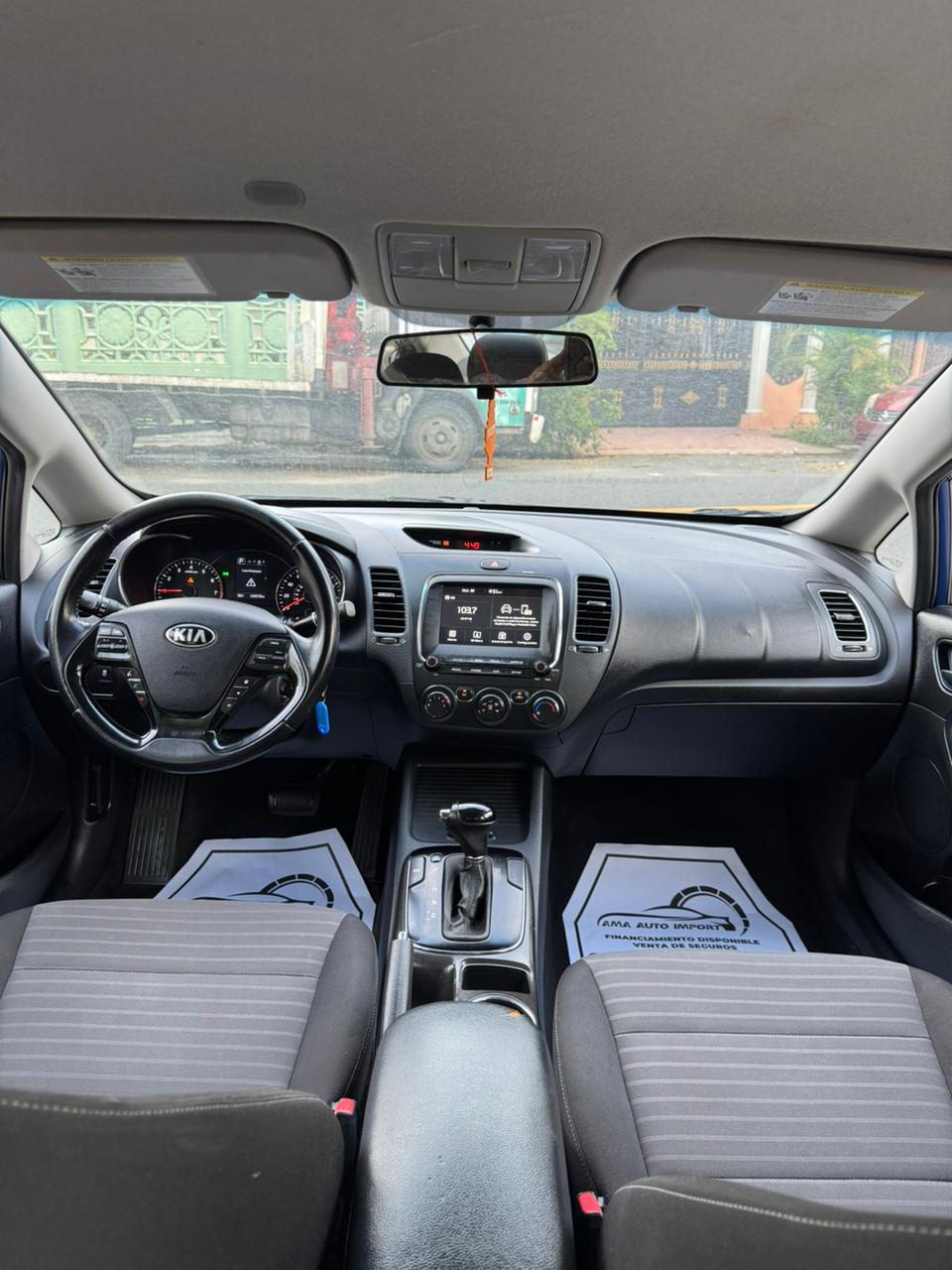 KIA FORTE 2017 CLEAN CAR FAX en Santo Domingo Este Foto 7295819-7.jpg