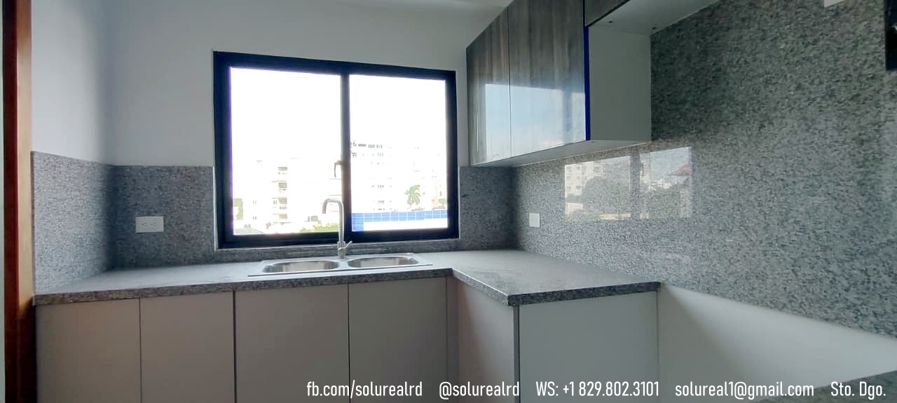 Alquiler gran apartamento 3hab en Renacimiento SD Foto 7295828-10.jpg