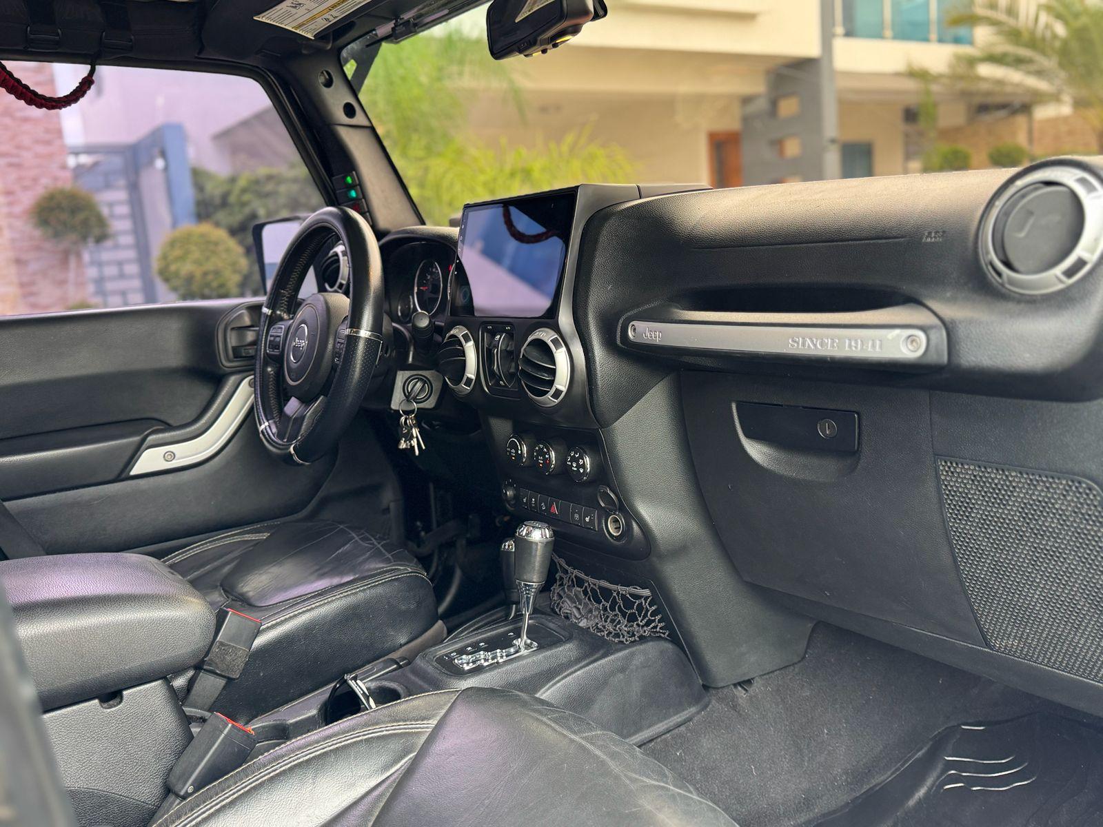???? Jeep Wrangler Sahara 2015 – 4x4 – FULL OFF-ROAD  SISTEMA DE MÚSIC Foto 7295870-4.jpg