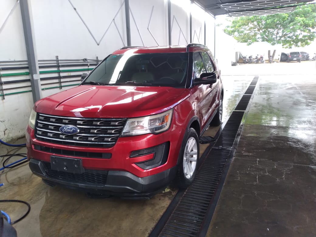 Ford Explorer 2017 versión americanaExcelente Estado Foto 7296228-1.jpg