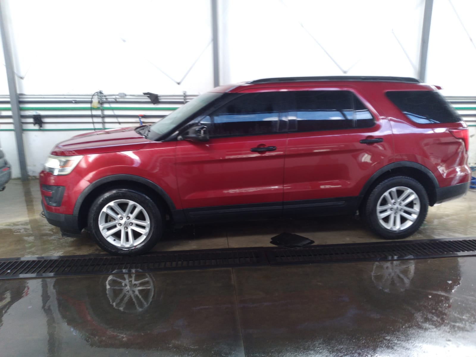 Ford Explorer 2017 versión americanaExcelente Estado Foto 7296228-11.jpg