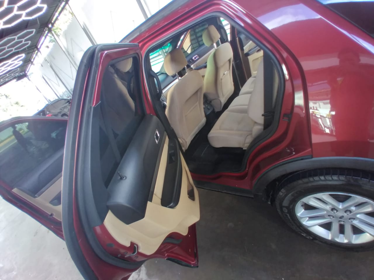 Ford Explorer 2017 versión americanaExcelente Estado Foto 7296228-4.jpg
