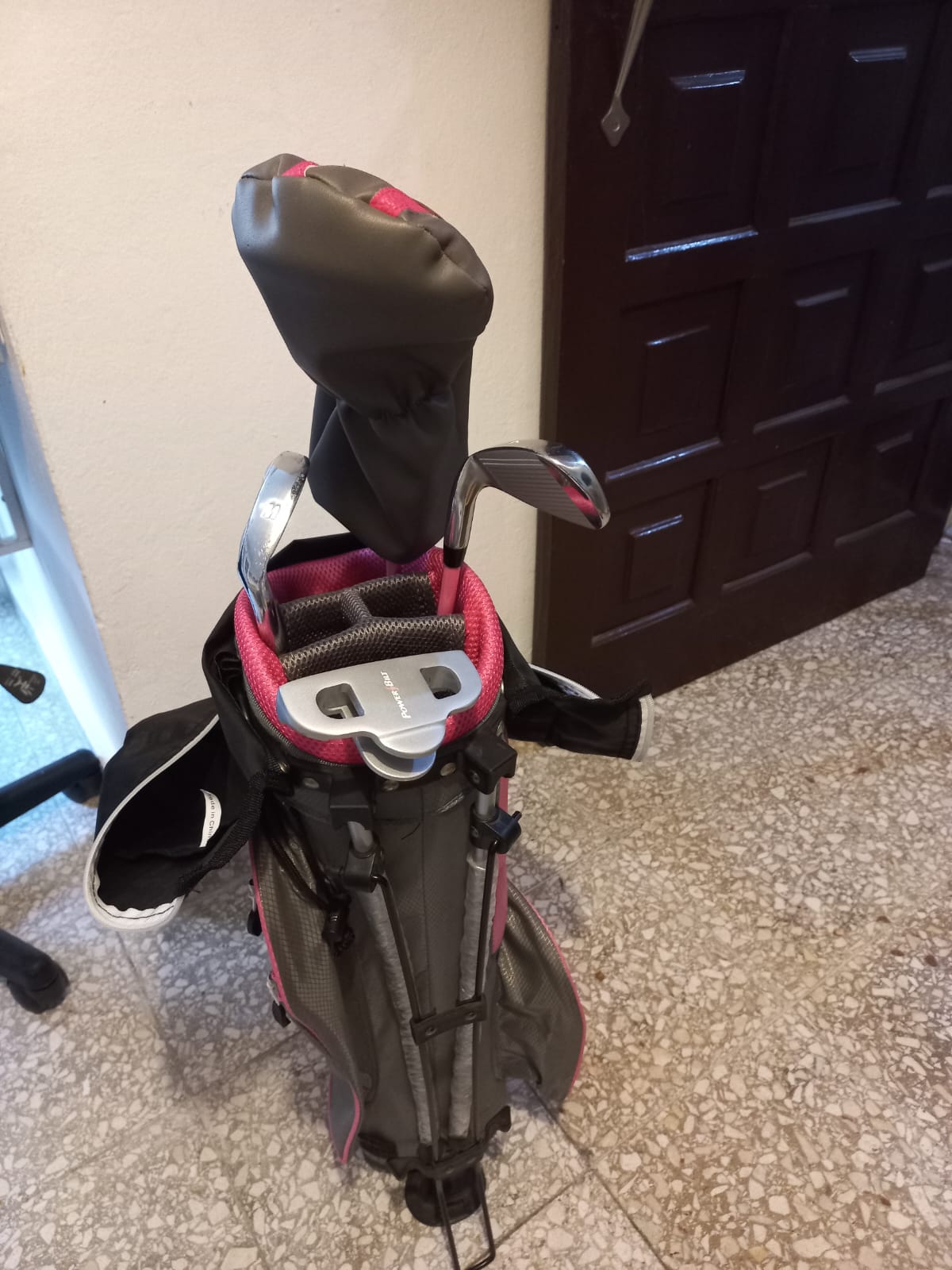 Juego de palos de golf junior para niños PowerBilt Foto 7296302-4.jpg