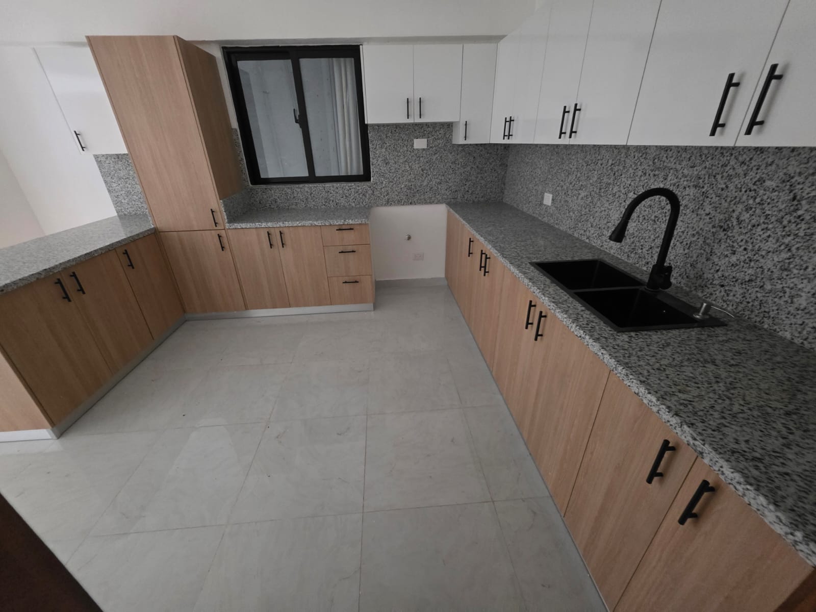 Vendo apartamento 2do nivel en Don Honorio  Foto 7296414-2.jpg