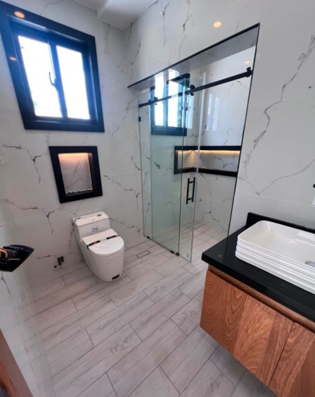 ???? VENTA DE CASA EN PROYECTO CERRADO – ESTILO MIAMI GURABO AL MEDIO Foto 7296419-5.jpg