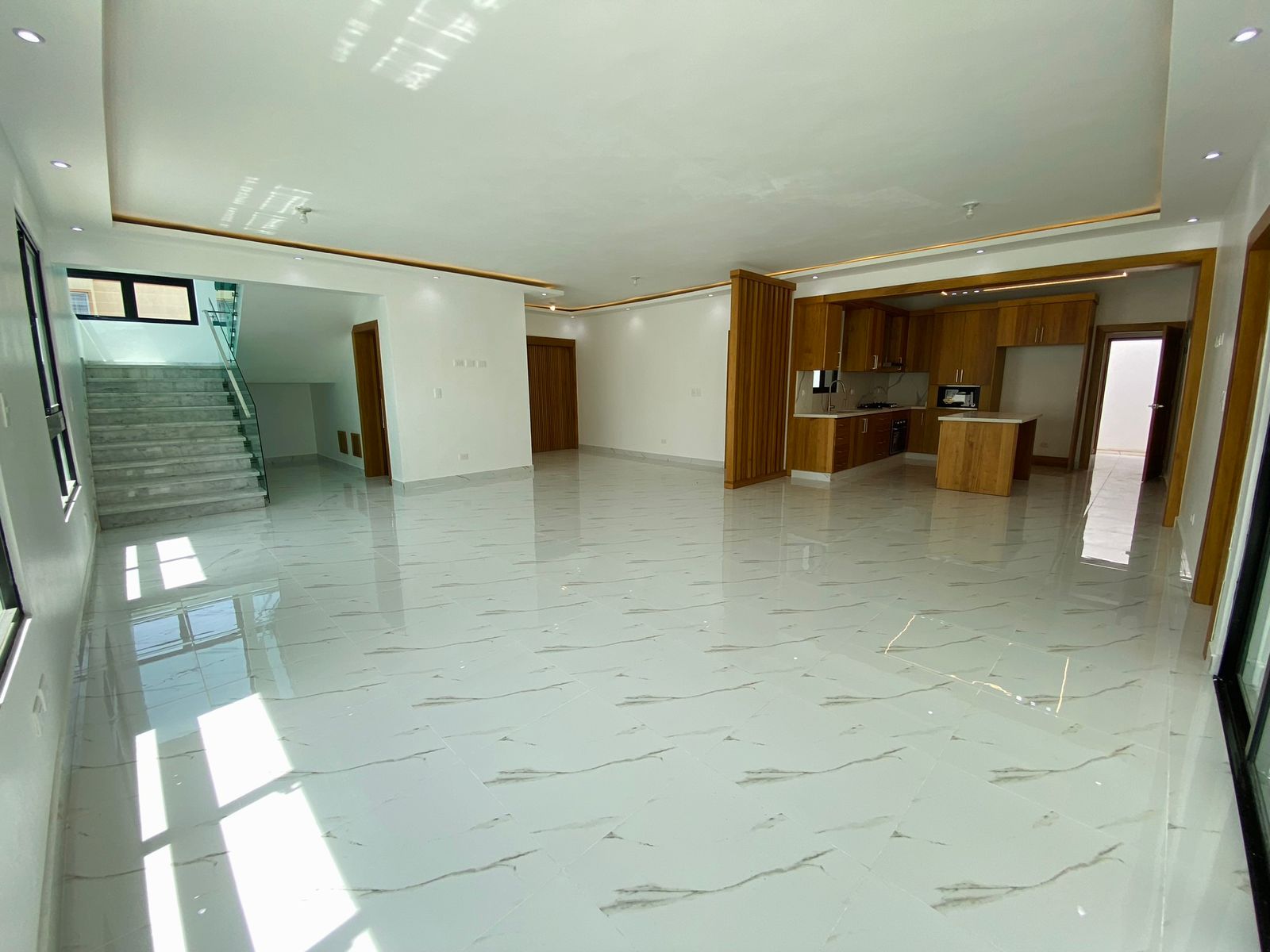 Casa 4 Habitaciones y Cocina con Línea Blanca de Venta en Villa María! Foto 7296431-3.jpg