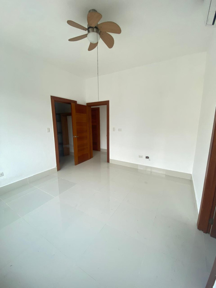 Alquiler de amplio Apartamento en Bella Vista Foto 7296487-11.jpg