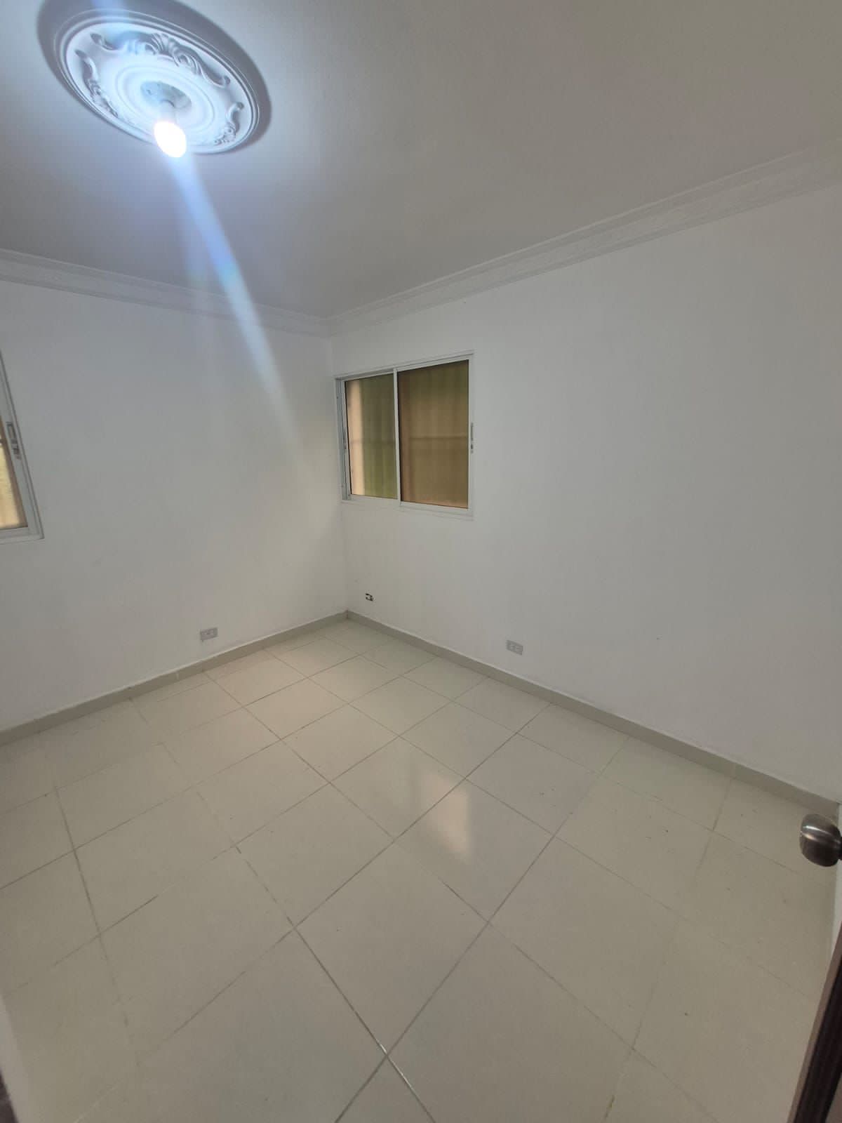 Se vende apartamento en la avenida independencia km 7  3er. Nivel 2 ha Foto 7296579-4.jpg