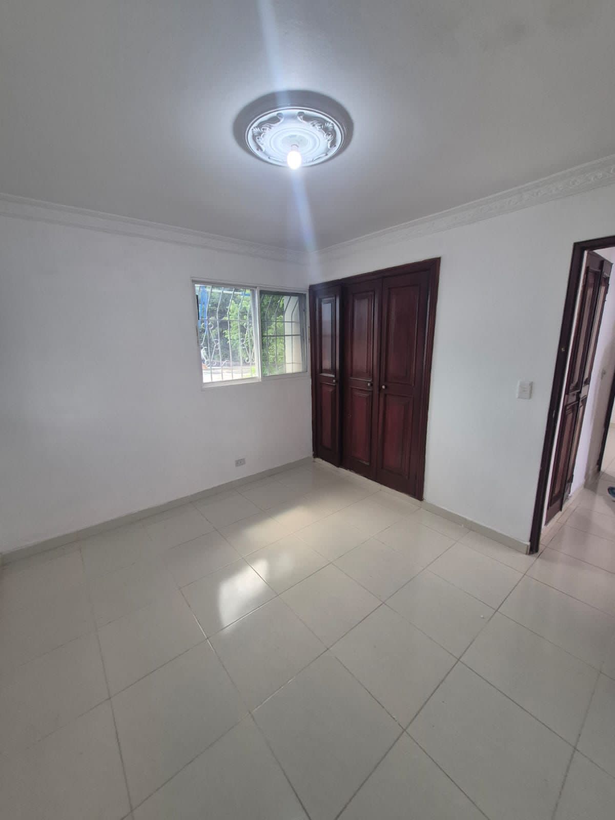 Se vende apartamento en la avenida independencia km 7  3er. Nivel 2 ha Foto 7296579-8.jpg