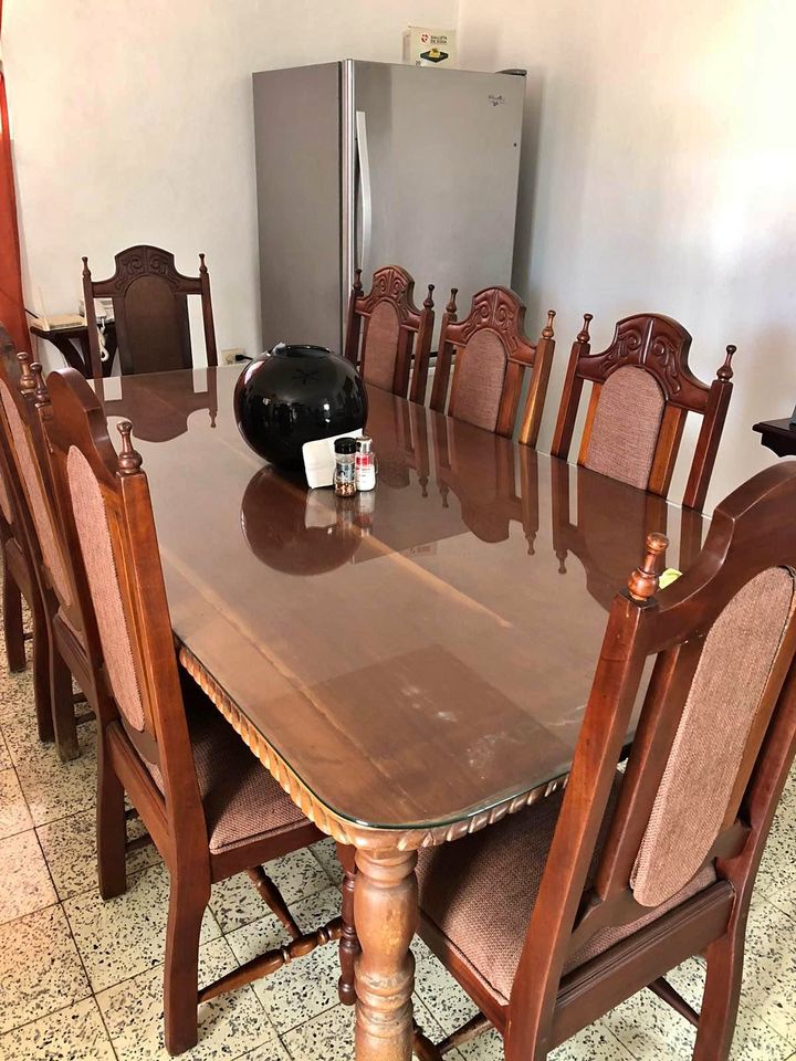 comedor en caobas preciosa totalmente nuevo 6 sillas cristal incluido Foto 7296615-1.jpg