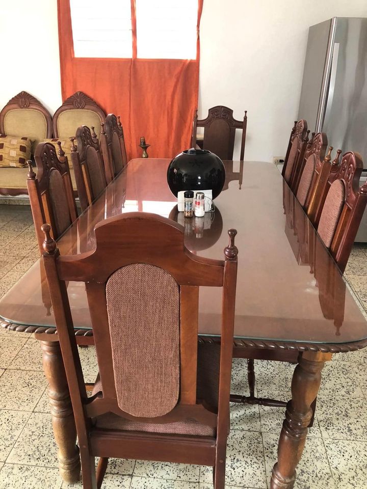 comedor en caobas preciosa totalmente nuevo 6 sillas cristal incluido Foto 7296615-2.jpg