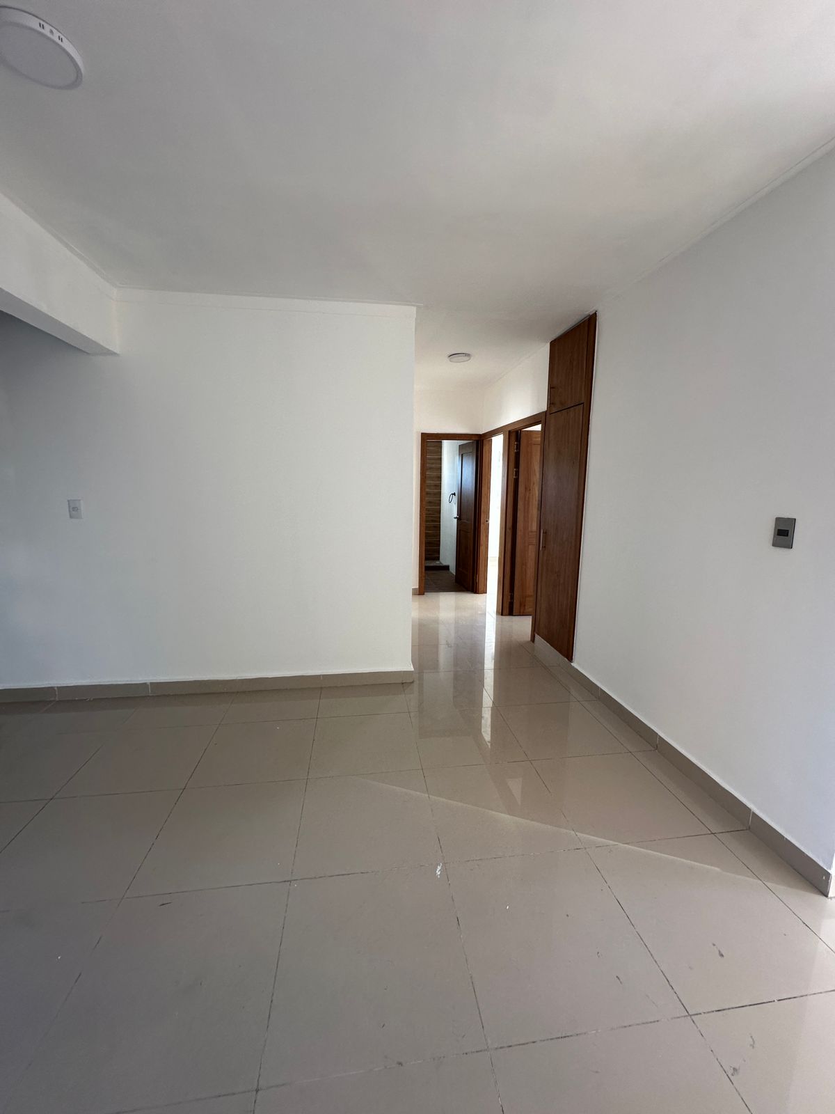 Vendo Apartamento Con amplios espacios y excelente distribución.  Ubic Foto 7296879-3.jpg