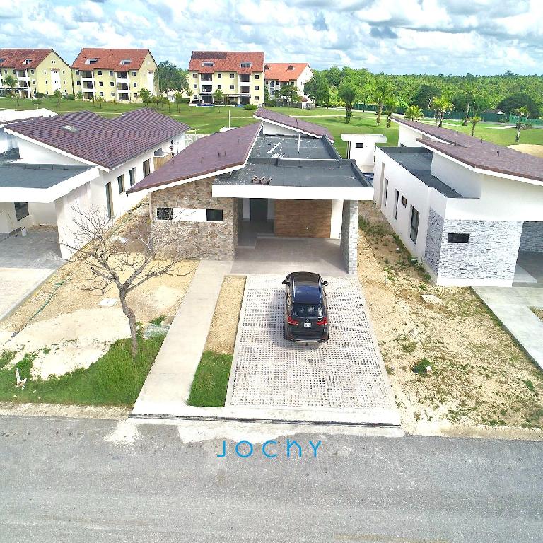 Jochy Real Estate vende 2 villas en La Estancia Golf Resort La Romana  Foto 7296968-14.jpg