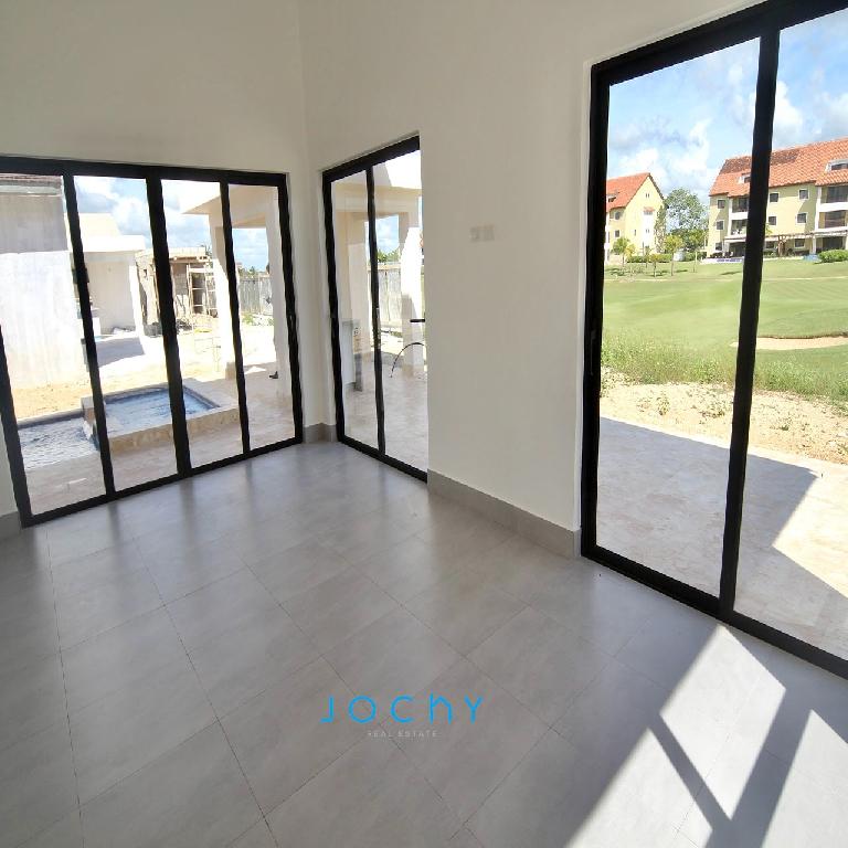 Jochy Real Estate vende 2 villas en La Estancia Golf Resort La Romana  Foto 7296968-5.jpg