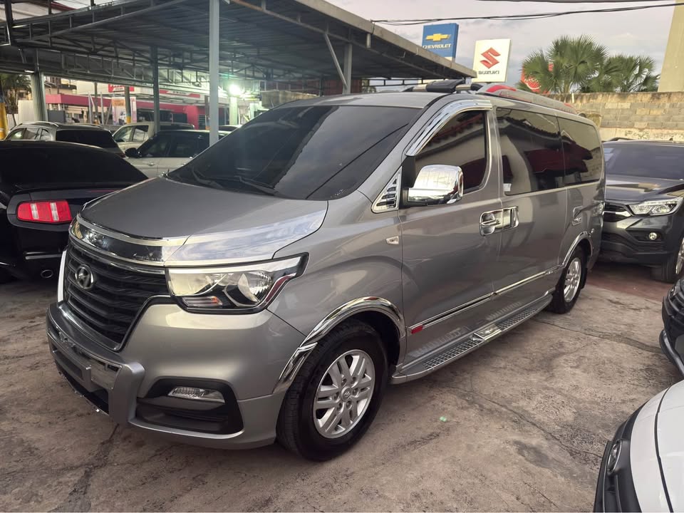 Hyundai Grand Starex VGT 2020 Foto 7297130-1.jpg