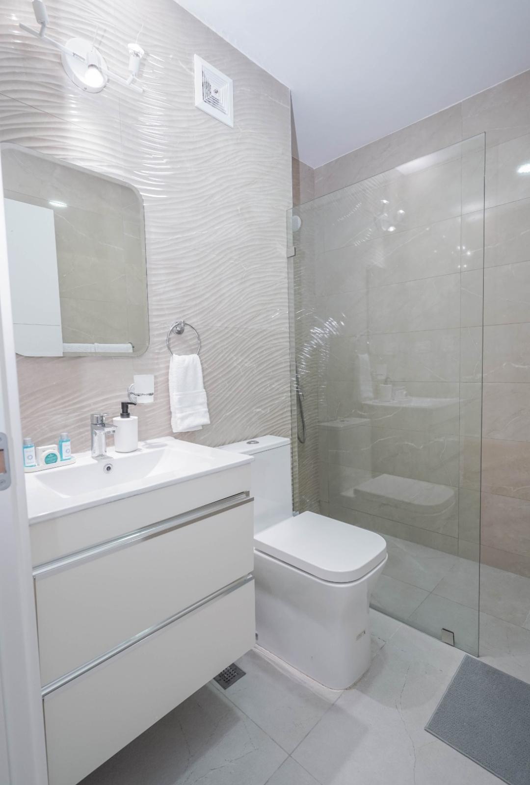 Rento apartamentos de 1 habitación en Playa Nueva Romana Foto 7297505-5.jpg