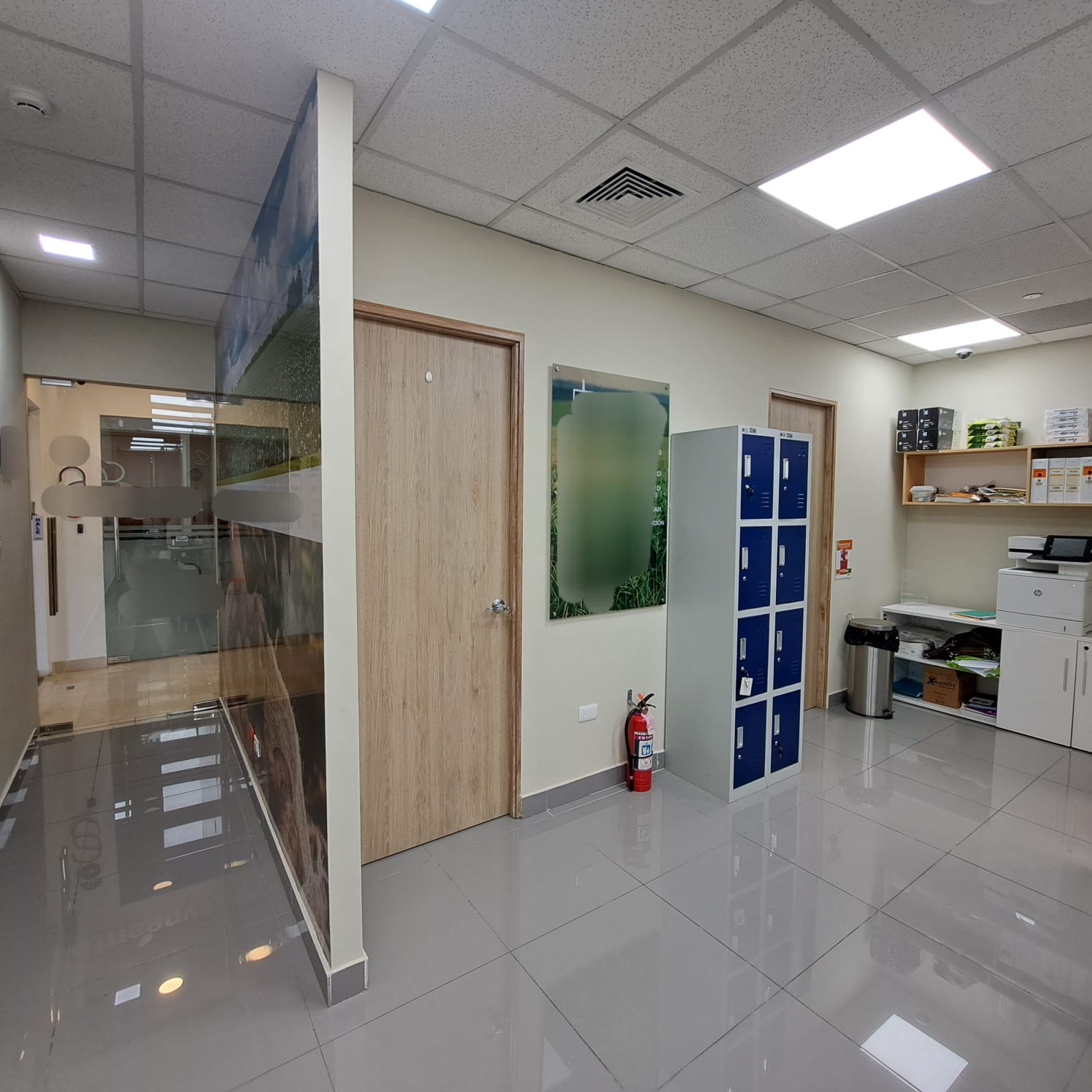 Local Comercial en Alquiler en La Esperilla Foto 7297986-4.jpg