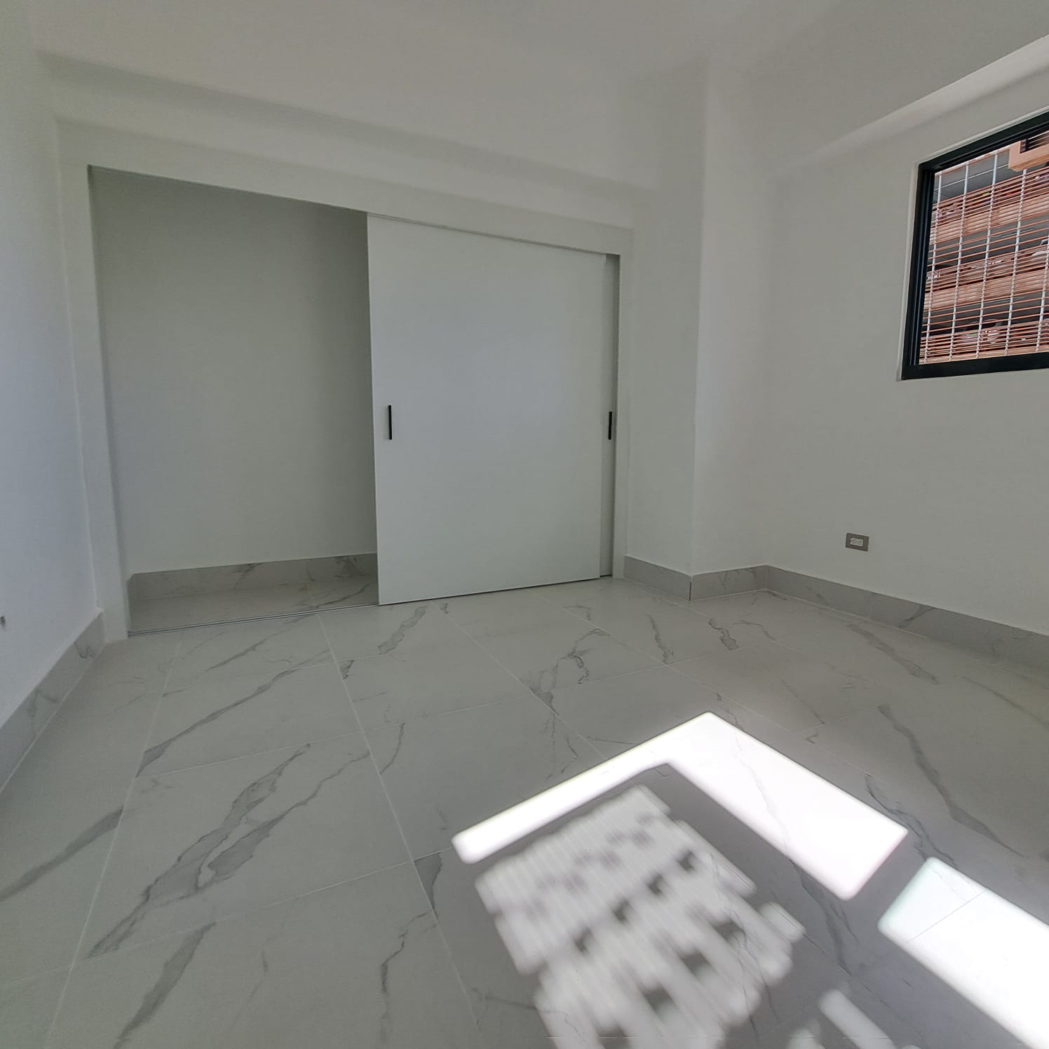 Apartamento en Alquiler en Evaristo Morales Foto 7298018-2.jpg