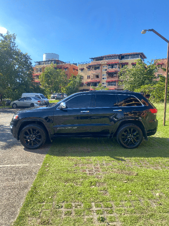 Jeep Grand Cherokee Overland Negro Perla  4x4  Seguro Full Vigente Foto 7298580-13.jpg
