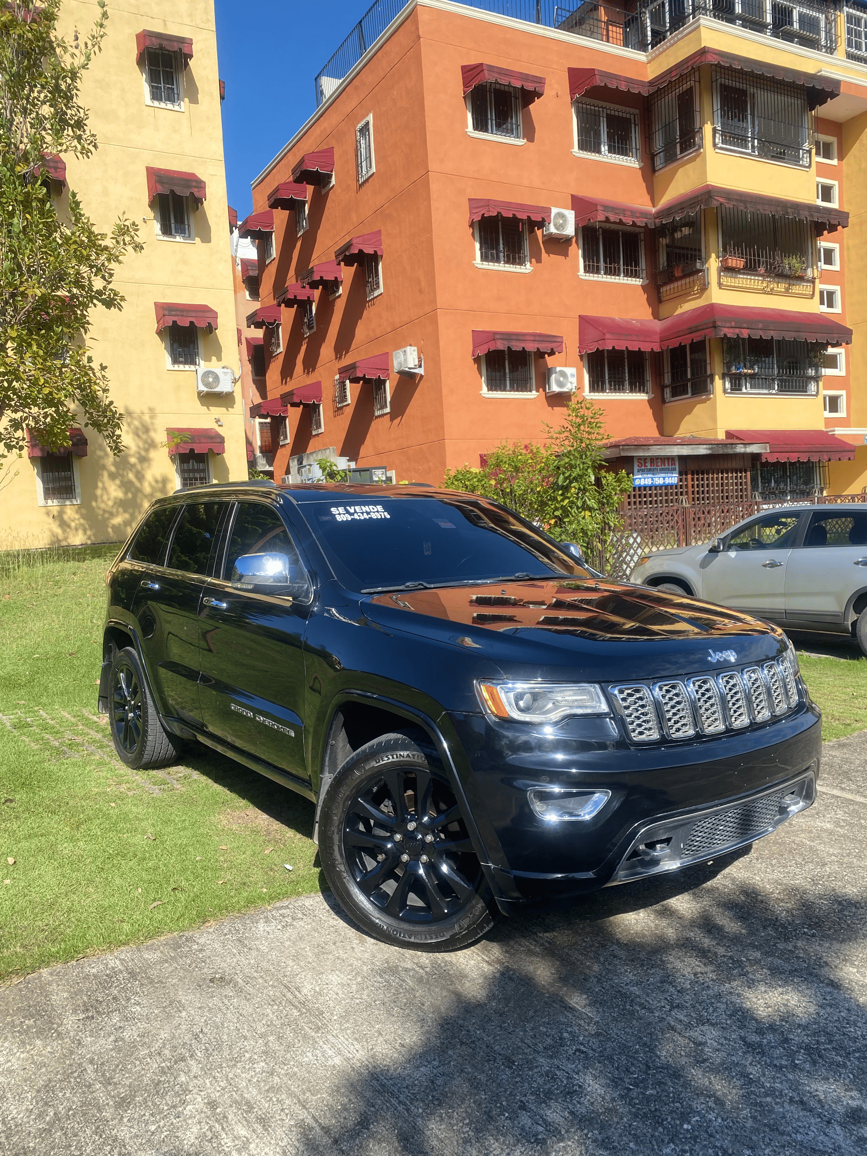 Jeep Grand Cherokee Overland Negro Perla  4x4  Seguro Full Vigente Foto 7298580-14.jpg