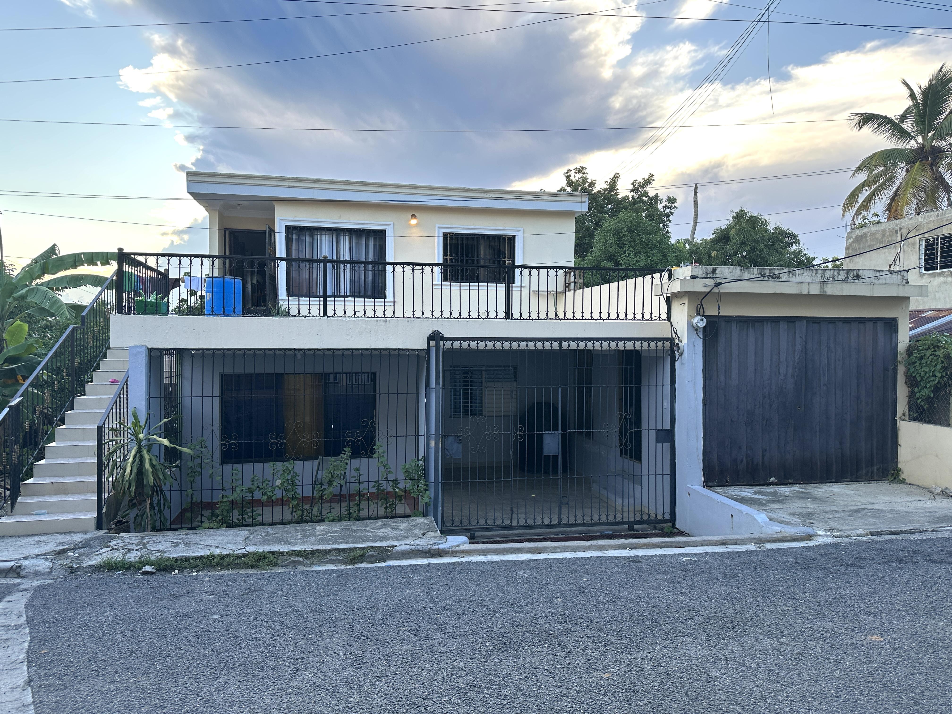 Se vende con título al día casa de 2 plantas  solar en los Alcarrizos Foto 7298597-2.jpg